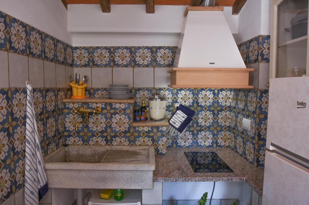 Апартаменты Elba Borgo Di Latrano Magazzini  Экстерьер фото